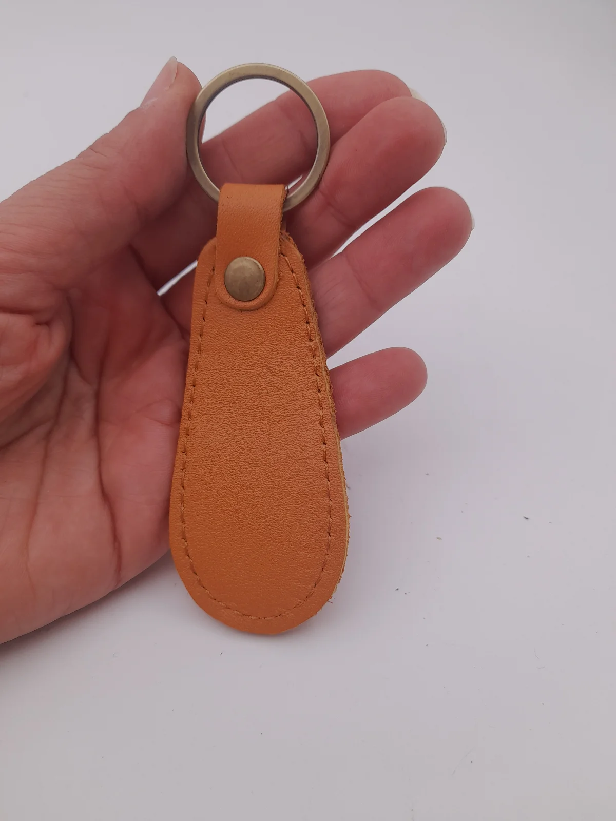 جا کلید چرم طبیعی مدل اشک